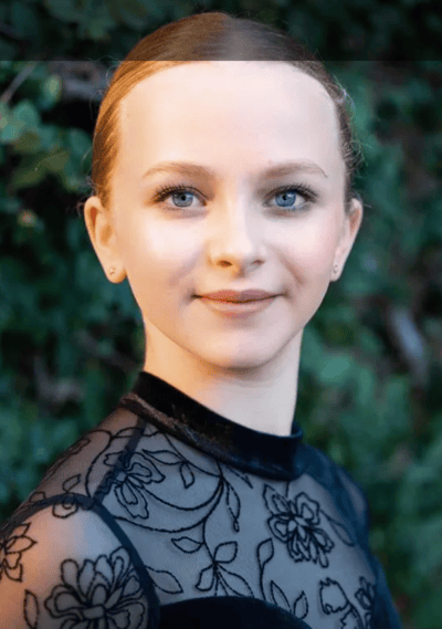 Mika Weiss — Contemporary dancer, Switzerland