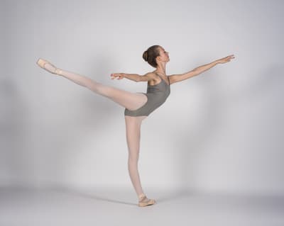Valeria Biern Segovia — Neoclassical dancer, Spain