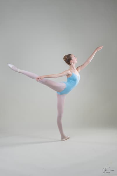 Valeria Biern Segovia — Neoclassical dancer, Spain