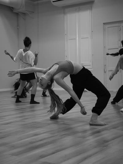 Elizaveta Samardak — Modern dancer, Spain