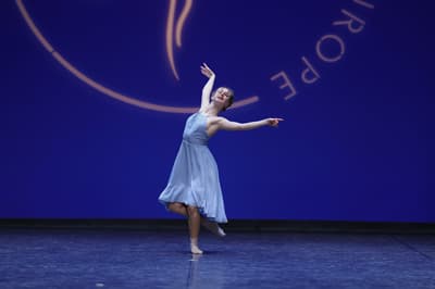 Elizaveta Samardak — Modern dancer, Spain