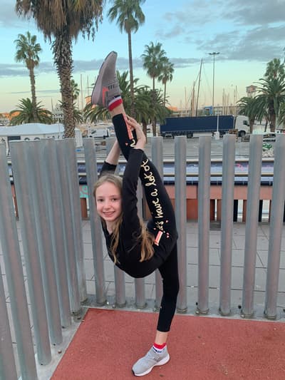 Elizaveta Samardak — Modern dancer, Spain