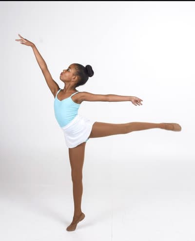 Zoe Sanders — Classical dancer, United States