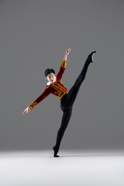 Anwen Hao — Classical dancer, United States