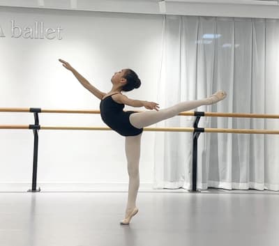 Marina Min — Classical dancer, China