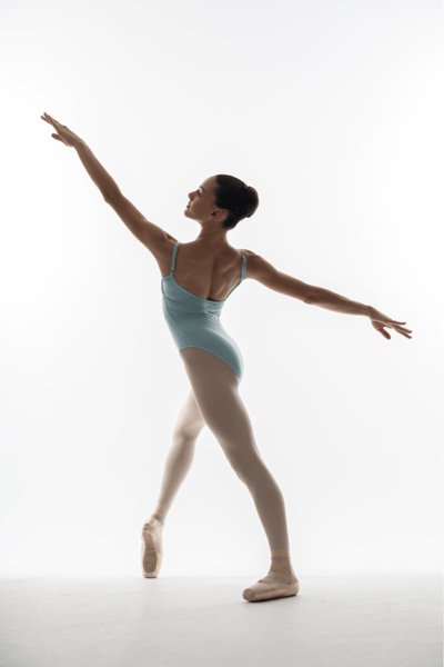 Ilaria TRAVINI DE COLLE — Classical dancer, MEES, France