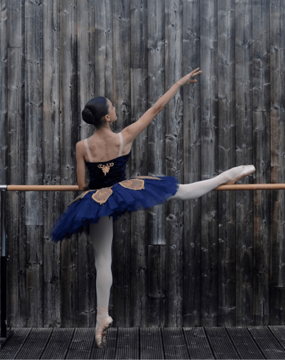 Ilaria TRAVINI DE COLLE — Classical dancer, MEES, France