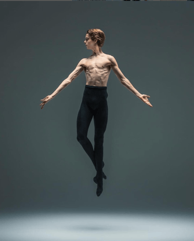 Devon Luxton — Classical dancer, Germany