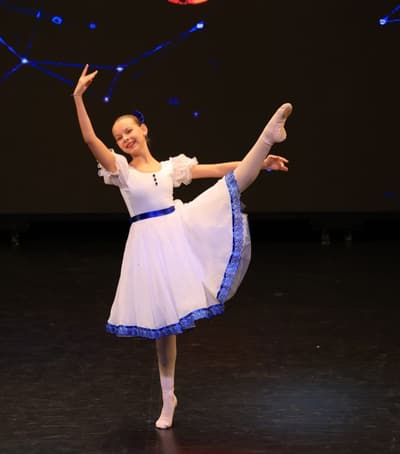 Maria Alexandra Neagu — Classical dancer, Romania