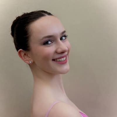 Aoife Finnieston — Classical dancer, Belfast, United Kingdom