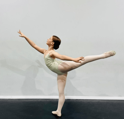 Odelia Senesh — Classical dancer, Israel