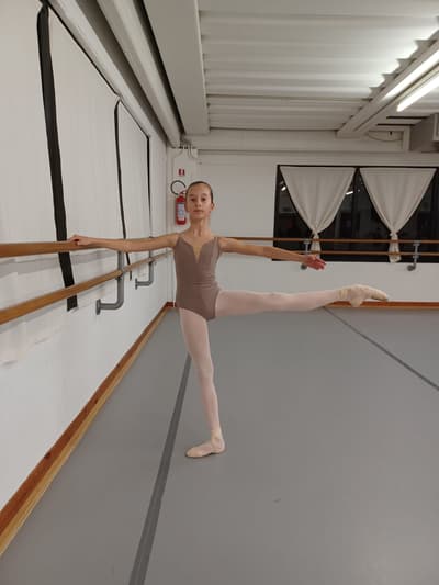 Giorgia Aquilanti — Classical dancer
