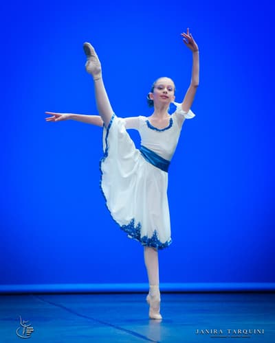 Giorgia Aquilanti — Classical dancer