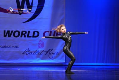 Veronika Zirchuk — Classical dancer, Romania