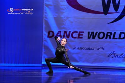 Veronika Zirchuk — Classical dancer, Romania