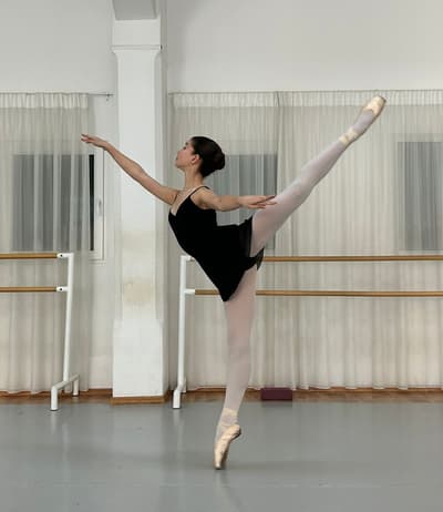 Mara Ioana Dinu — Classical dancer, Romania