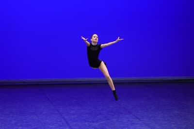Eleni Kapoula — Contemporary dancer, Switzerland