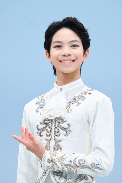 Kunbyulbit Pak — Neoclassical dancer, South Korea