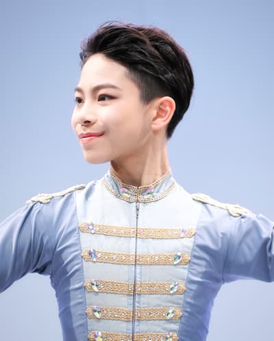 Kunbyulbit Pak — Neoclassical dancer, South Korea