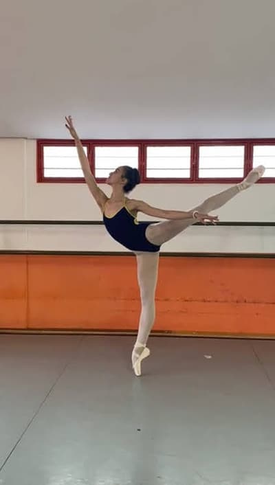 yasmim sabag — Classical dancer, Brazil