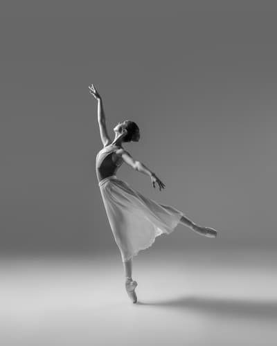 Lili Barr — Classical dancer, Australia