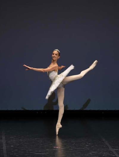 Maria Ávila — Classical dancer, Portugal