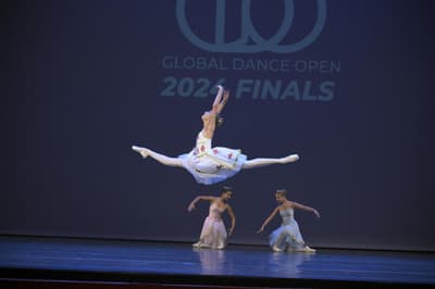 Maria Ávila — Classical dancer, Portugal