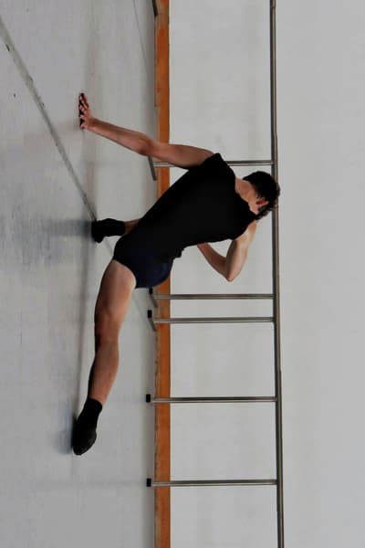 Duarte Barros — Classical dancer
