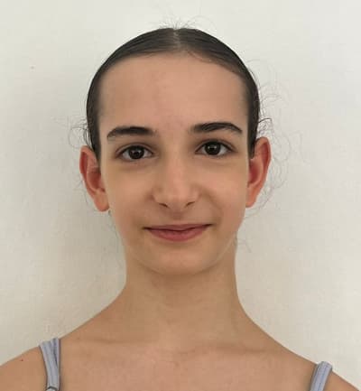 Miruna Stoicescu — Classical dancer, Romania