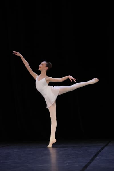 Pomeline ANGOULVENT — Classical dancer, France