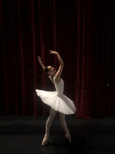 Samantha Mcdonald — Classical dancer, Australia