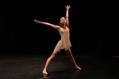 Elinor Couteau — Classical dancer, Belgium