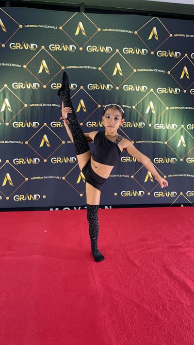 Bárbara Cancino Zúñiga — Contemporary dancer, Tuxtla Gutierrez, Mexico