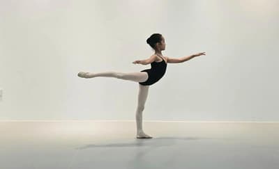 KASSIE DU — dancer, Singapore