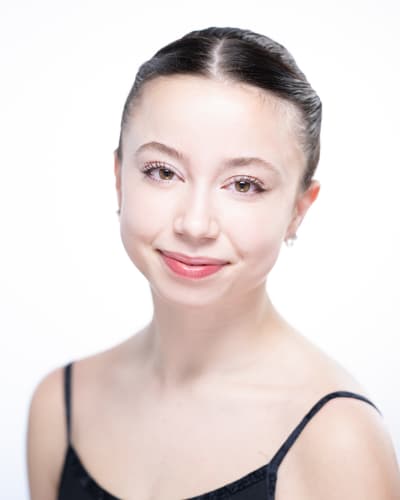 Elinor Fucile — Classical dancer, United States