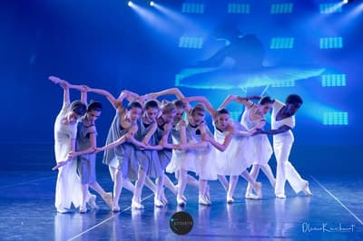 Elias Desloover — Classical dancer, Belgium