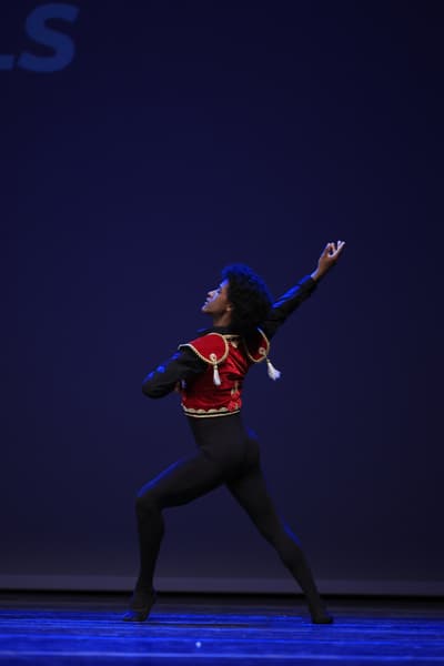 Elias Desloover — Classical dancer, Belgium