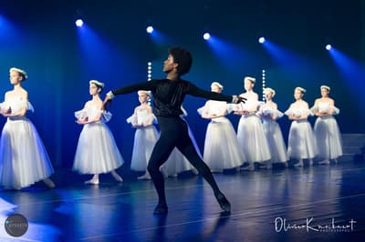 Elias Desloover — Classical dancer, Belgium