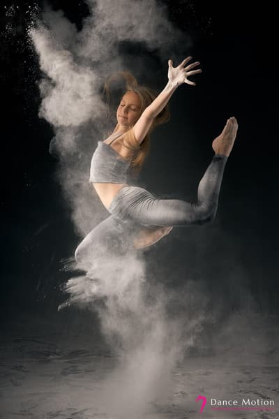 Ariana Teodora Sitaru — Classical dancer, Romania