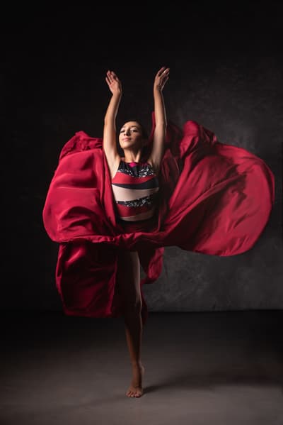 Luna María PINZAKA FASSON — Classical dancer, Argentina