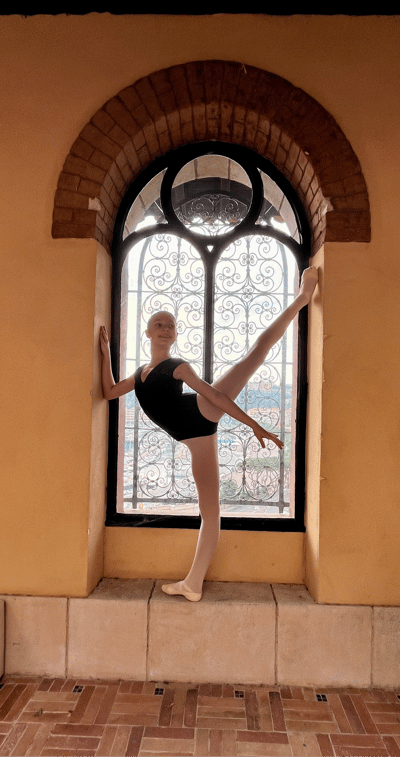 Lily Frediani — Classical dancer, France