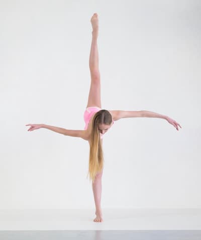 Mackenzie Lightfoot — Classical dancer, Australia