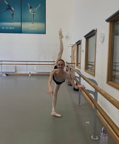 Mackenzie Lightfoot — Classical dancer, Australia