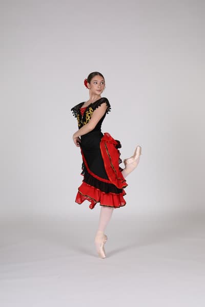 Maeve McGarvey — Classical dancer, United States