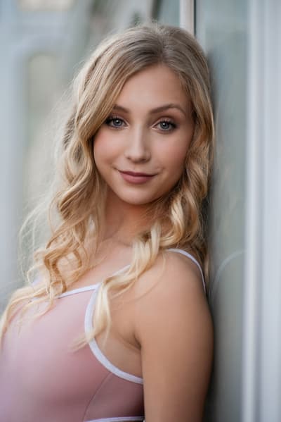Lily Barbisch — Classical dancer, United States