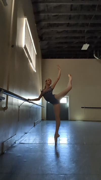 Charlotte Park — Classical dancer