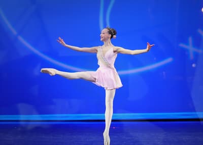Charlotte Park — Classical dancer