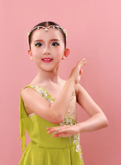 Elina Yao — Classical dancer, Portugal