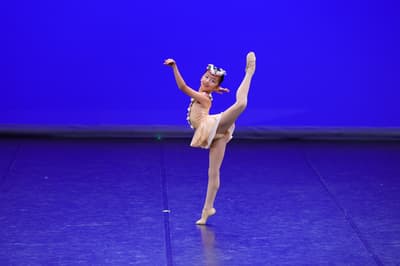 Elina Yao — Classical dancer, Portugal