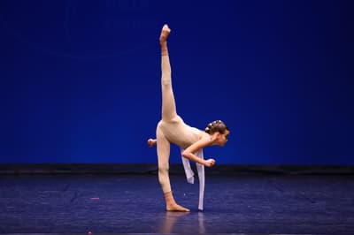 Camila Nicho — Classical dancer, Portugal